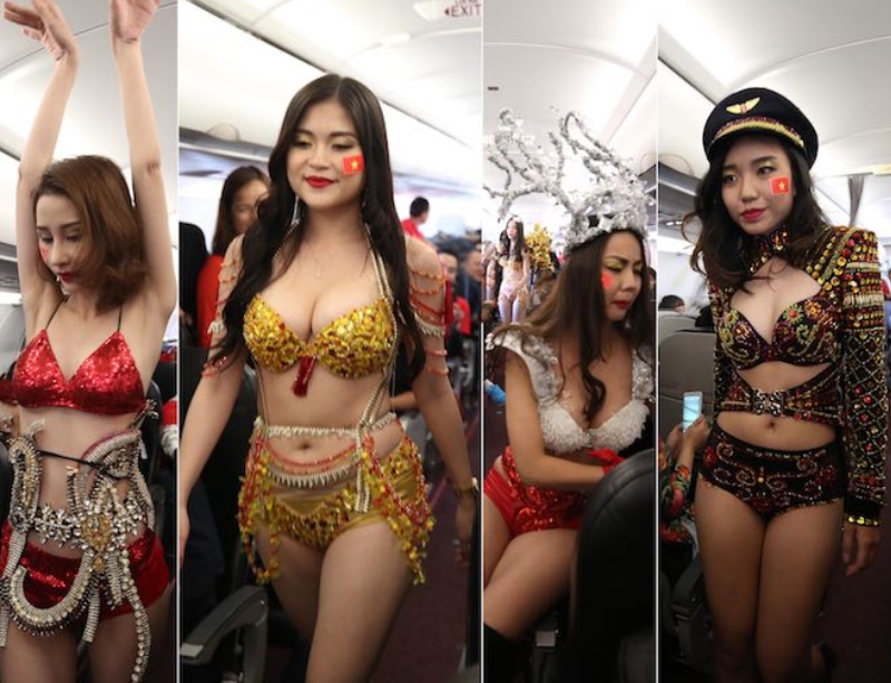 Cái mác Vietjet bikini Airline chín thức gán với hãng bay này sau chuyến bay đón các cầu thủ ĐT U23 Việt Nam bằng các tiếp viên hàng không mặc bikini.