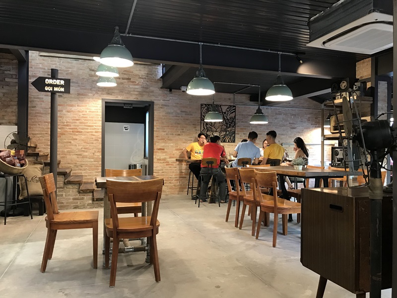 An Miên - Cafe làm việc Phú Nhuận.