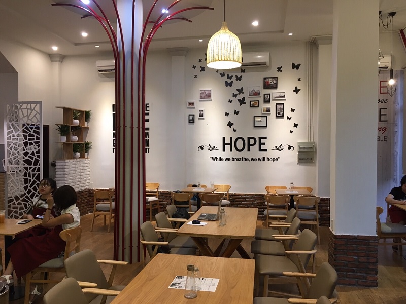 Hope Coffee - Quán cafe máy lạnh quận 10.