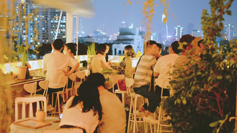 Tiệm Ký Gửi Nỗi Buồn Sài Gòn - Cafe rooftop quận 5 thư giãn.